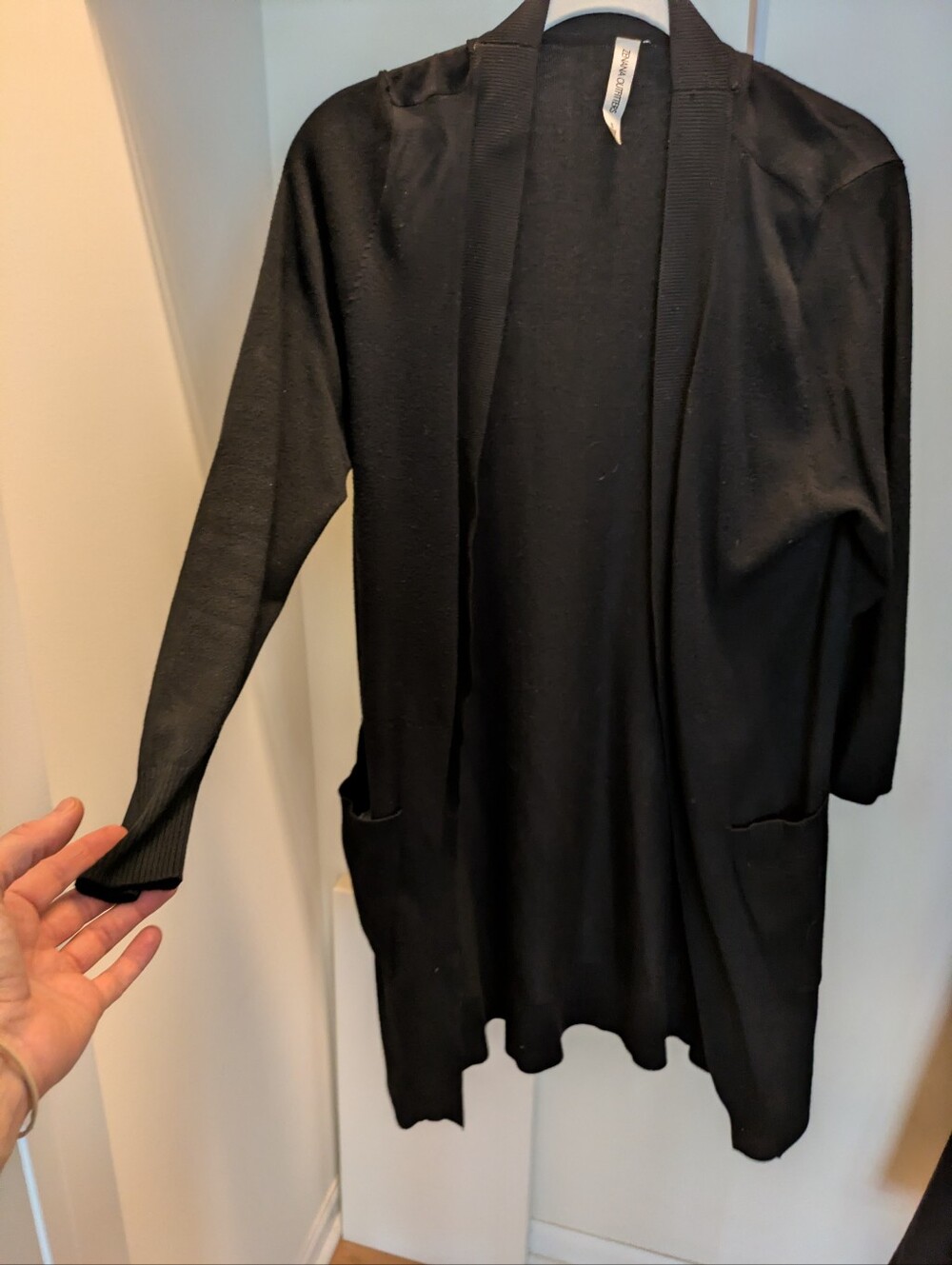 Zenana Outfitters Knit Cardigan.  Size small.  Great Condition.